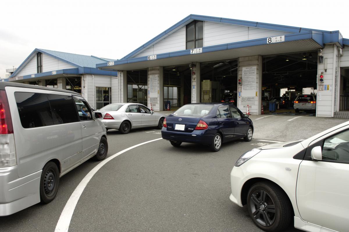こんなことでも引っかかるの じつは車検に通らない愛車の劣化7選 自動車情報 ニュース Web Cartop こんなことでも引っかかるの じつは車検に通らない愛車の劣化7選 自動車情報 ニュース Web Cartop