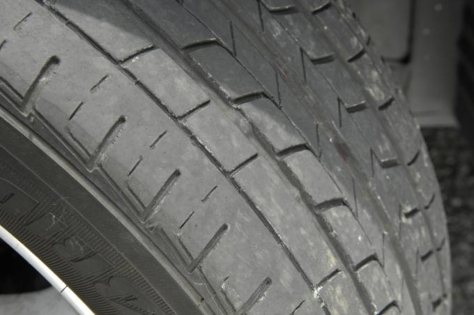 こんなことでも引っかかるの じつは車検に通らない愛車の劣化７選 自動車情報 ニュース Web Cartop