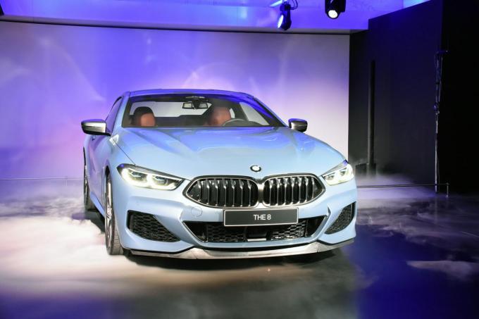 高級感と走行性能を妥協なく両立! BMWが完全無欠の8シリーズ クーペを発表