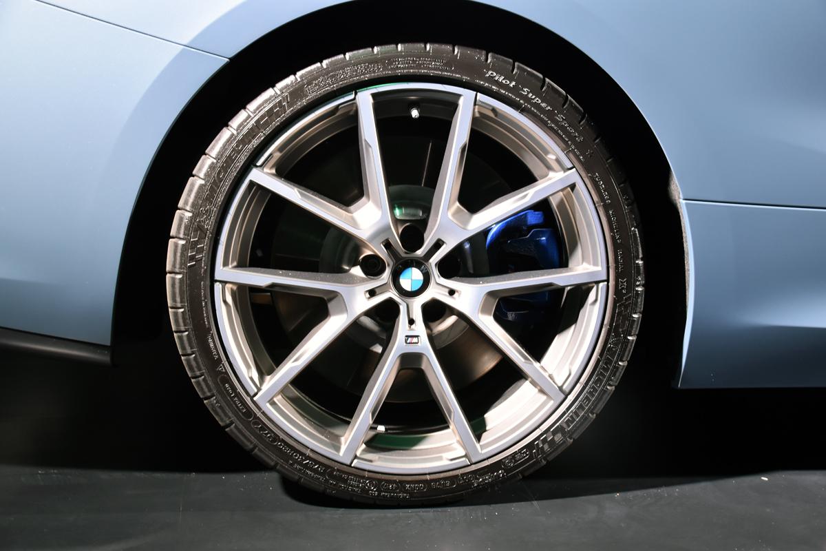 BMW 8シリーズ　クーペ 〜 画像17