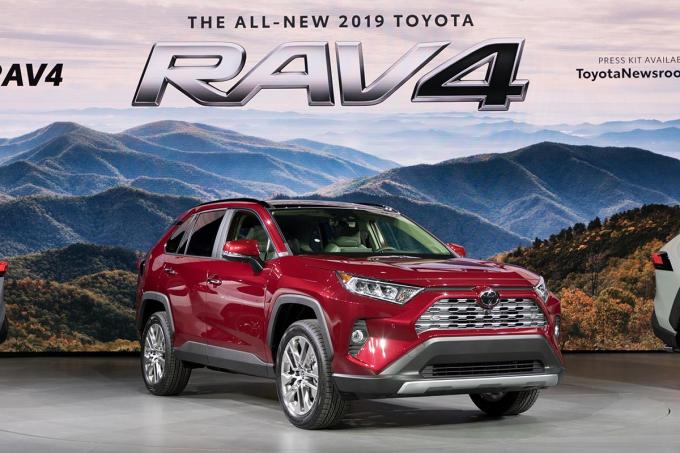 家族もち ミニバンは日本だけの方程式 アメリカや中国のファミリーに人気の車種とは 自動車情報 ニュース Web Cartop 家族もち ミニバンは日本だけの方程式 アメリカや中国のファミリーに人気の車種とは 自動車情報 ニュース Web Cartop