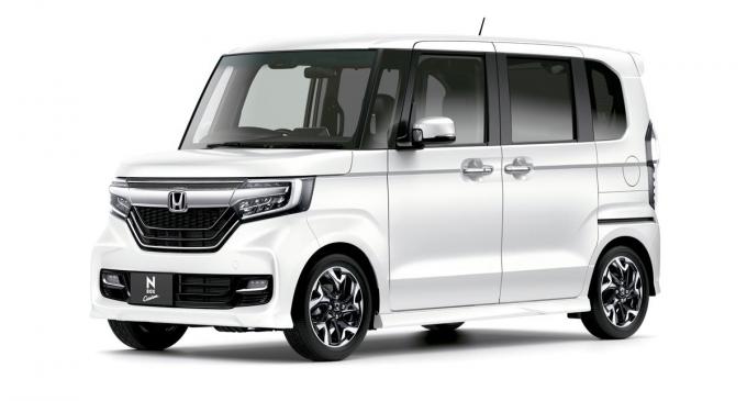 普通車が余裕で買える 衝撃の高額プライスの現行軽自動車トップ５ 自動車情報 ニュース Web Cartop 2ページ目