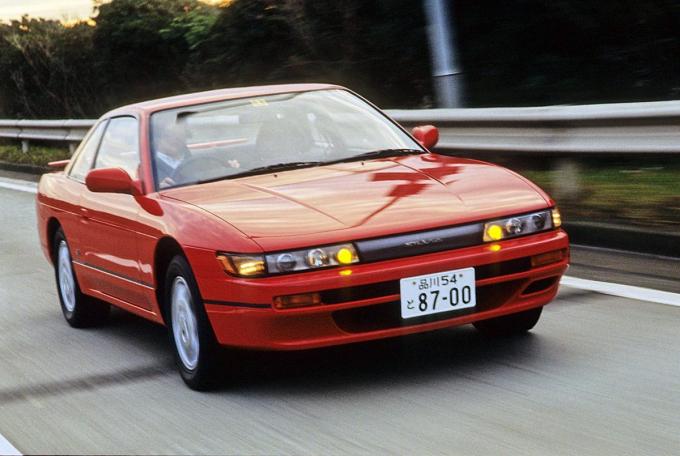 車 90 年代 70〜90年代の懐かしい車！あなたはどの車に乗っていましたか？