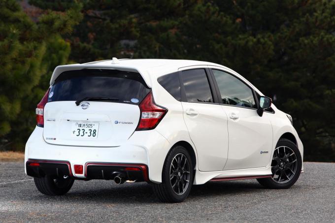 コンパクトスポーツカーのおすすめは 国産 外車を含めレーシングドライバーが5台を選んだ 自動車情報 ニュース Web Cartop コンパクトスポーツカーのおすすめは 国産 外車を含めレーシングドライバーが5台を選んだ 自動車情報 ニュース Web Cartop