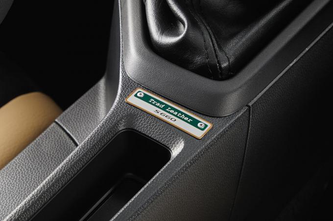 画像ギャラリー 上質感をグッと高めたホンダs660の特別仕様車 トラッドレザーエディション を発売 画像4 自動車情報 ニュース Web Cartop 画像ギャラリー 上質感をグッと高めたホンダs660の特別仕様車 トラッドレザーエディション を発売 画像4 自動車情報 ニュース Web Cartop
