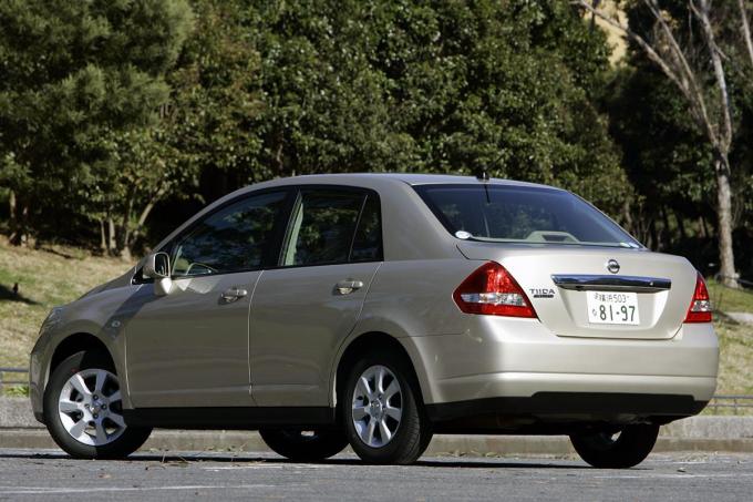 通なら見逃さない いいクルマなのになぜか中古で激安な国産車3選 自動車情報 ニュース Web Cartop 通なら見逃さない いいクルマなのになぜか中古で激安な国産車3選 自動車情報 ニュース Web Cartop