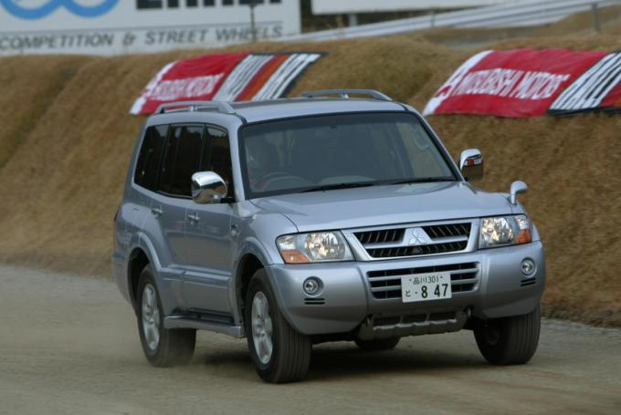 背高でも凄い レーシングドライバーが納得する 走り をもつ現行suv5選 自動車情報 ニュース Web Cartop 背高でも凄い レーシングドライバーが納得する 走り をもつ現行suv5選 自動車情報 ニュース Web Cartop