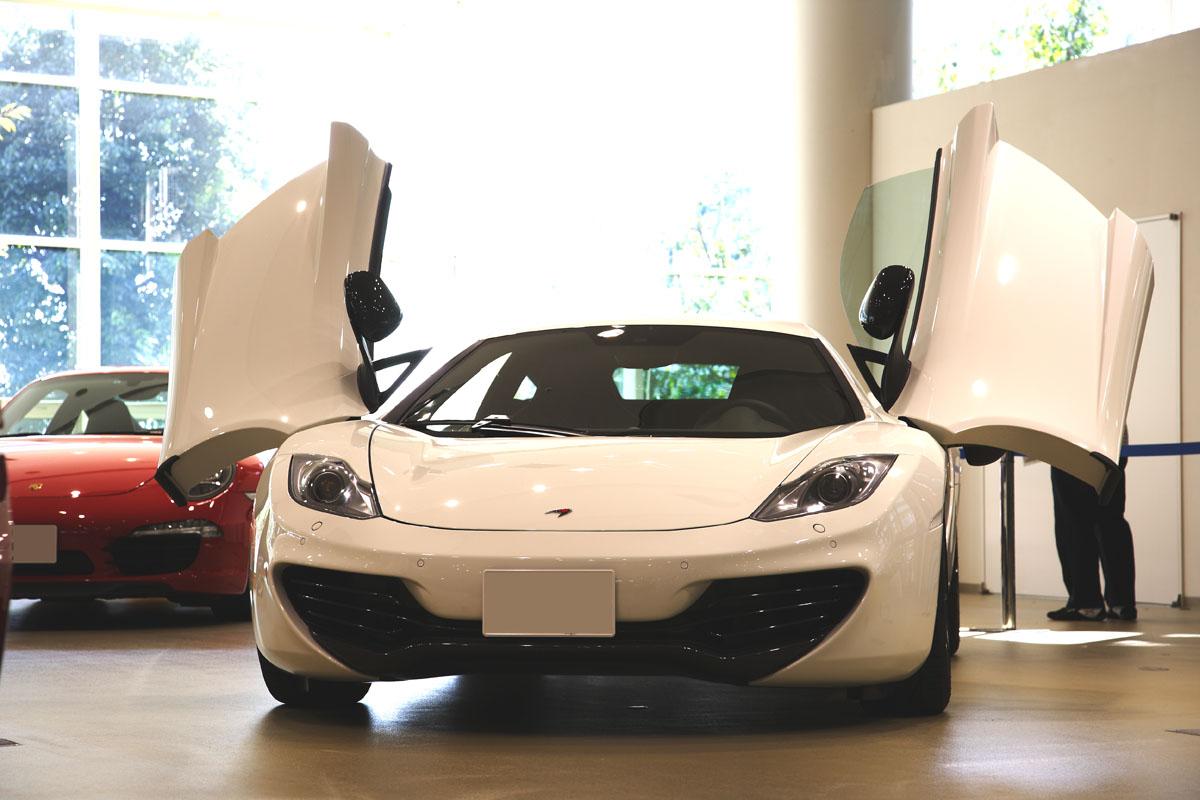 ドアパンチの心配なし 乗降性も良し それでもガルウイングが普及しないワケ 自動車情報 ニュース Web Cartop