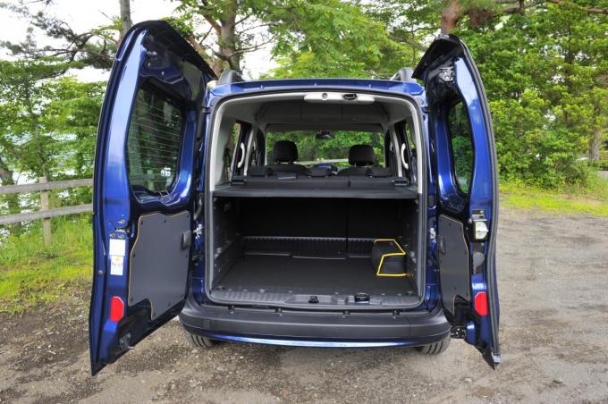 スライドドア車は人気のミニバンだけじゃない 大人数乗車しない人向けのクルマ６選 自動車情報 ニュース Web Cartop 2ページ目