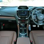 自動で車線変更やコーナーで減速するクルマも いまもっとも自動運転に近い市販車５選 自動車情報 ニュース Web Cartop