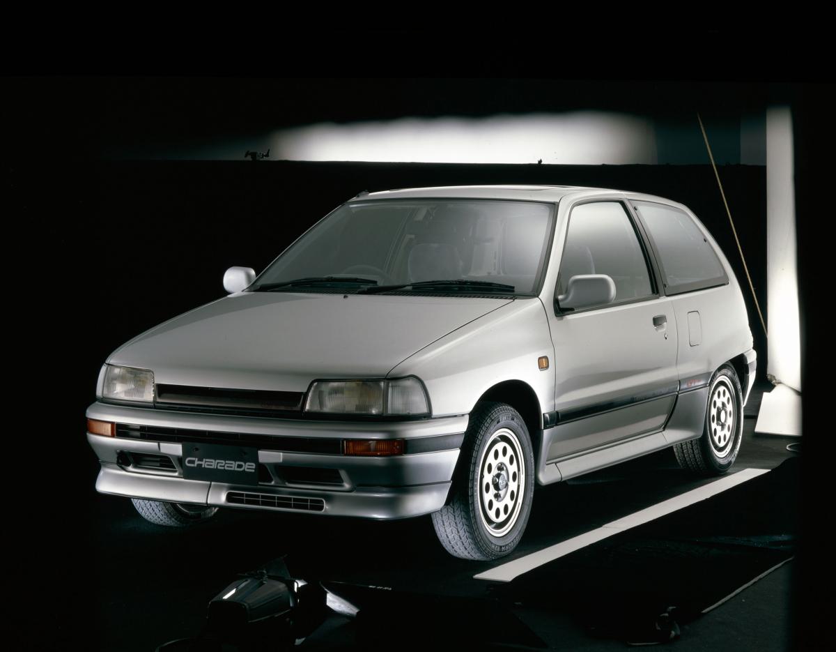 お金のない若者がこぞって腕を磨いた かつて走り屋たちに愛されたff国産スポーツ車13選 自動車情報 ニュース Web Cartop 2ページ目