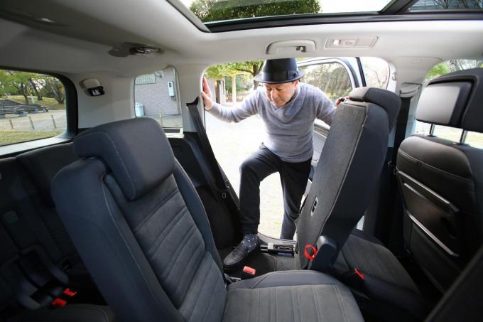 6人乗り以上のsuv ミニバン 多人数乗車するなら避けたいモデル5選 自動車情報 ニュース Web Cartop 2ページ目 6人乗り以上のsuv ミニバン 多人数乗車するなら避けたいモデル5選 自動車情報 ニュース Web Cartop 2ページ目
