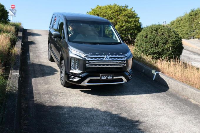 フルモデルチェンジといっていいほどの改良を受けた新型三菱デリカd 5のパワートレインを詳細チェック 自動車情報 ニュース Web Cartop