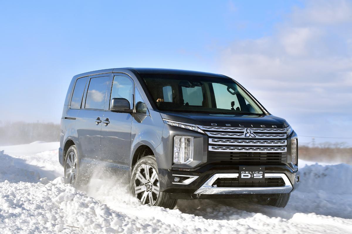 試乗 新型デリカd 5はイカツ顔の都会風でもオフロードは大得意 雪道で圧倒的な進化を確認した 自動車情報 ニュース Web Cartop 試乗 新型デリカd 5はイカツ顔の都会風でもオフロードは大得意 雪道で圧倒的な進化を確認した 自動車情報 ニュース Web Cartop