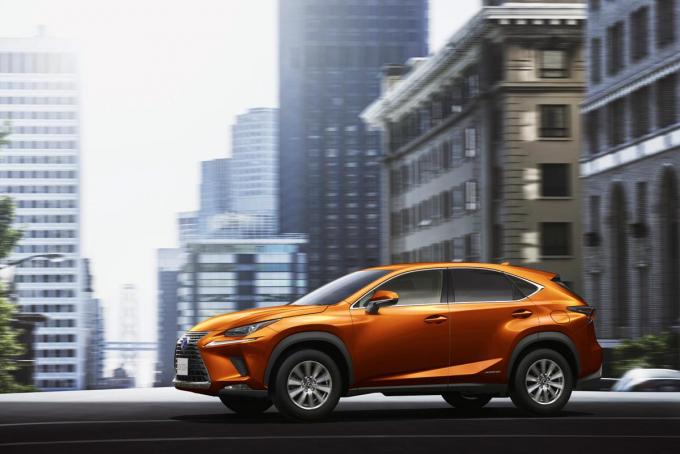 一部改良で予防安全パッケージがさらに進化 新色も追加してますます魅力アップしたレクサスnx登場 自動車情報 ニュース Web Cartop