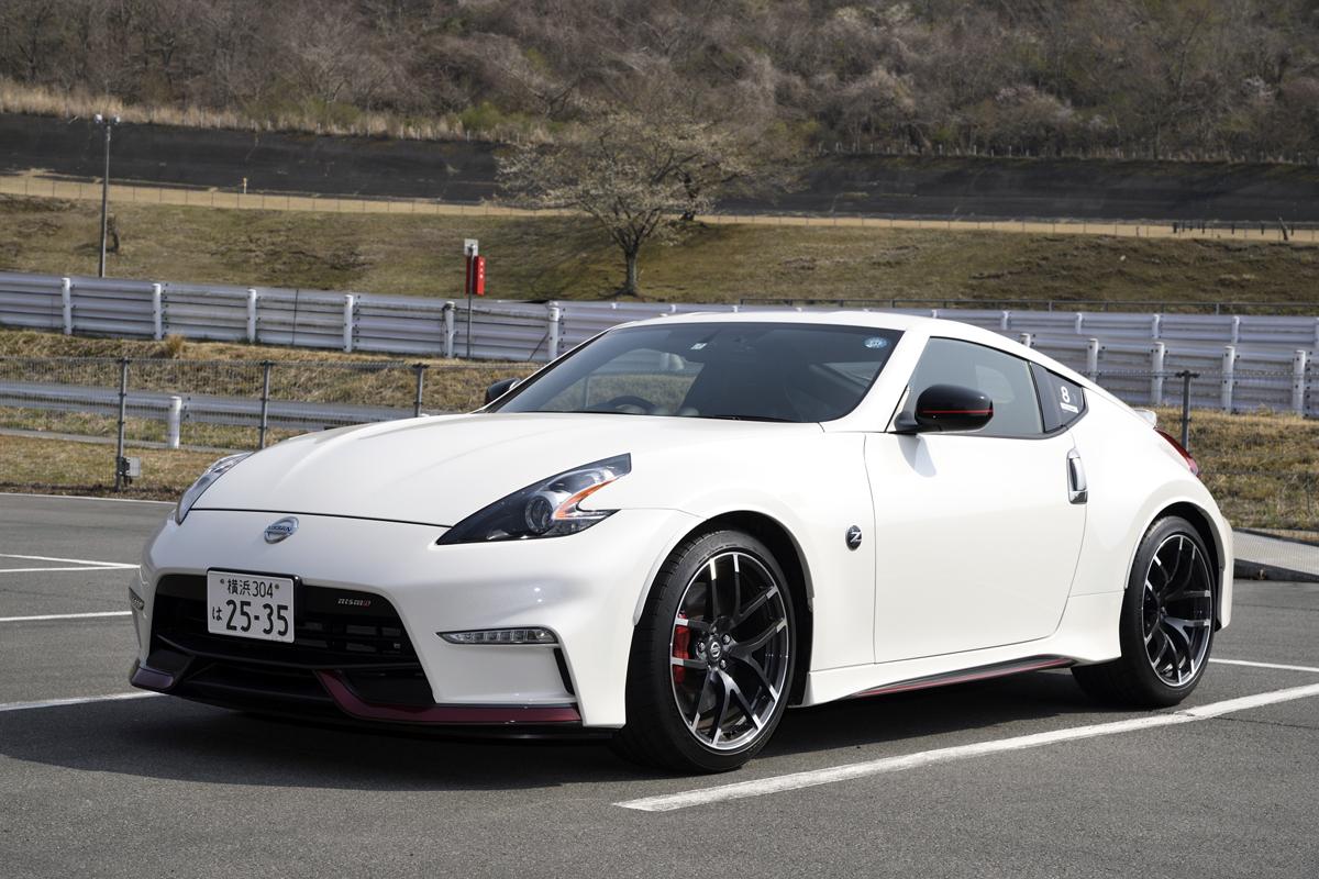 Web Cartop編集部の乾ひかりがフェアレディz Nismoでドライビングレッスンに挑戦 自動車情報 ニュース Web Cartop