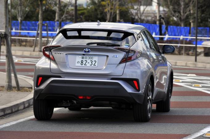 C Hr ヴェゼル Cx 5はどれが買い 人気suv3台の全方位通信簿 自動車情報 ニュース Web Cartop