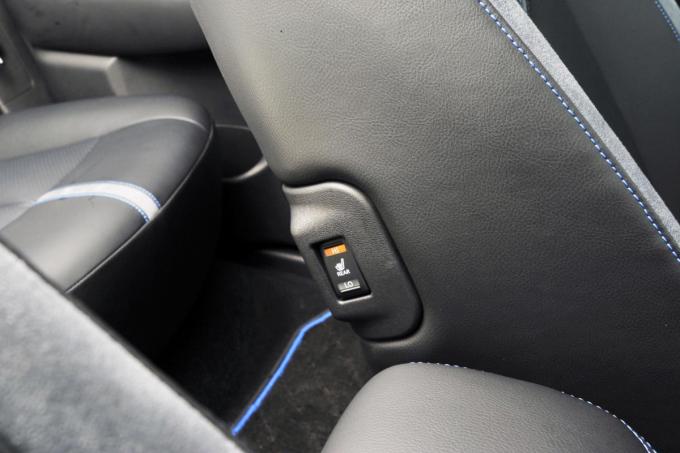ケチらなきゃよかった 納車後に後悔しがちなメーカーオプション５選 自動車情報 ニュース Web Cartop 2ページ目