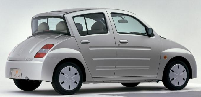 失敗もあるがミレニアムらしい挑戦的なクルマが多数登場 平成12年誕生の名車 迷車６選 自動車情報 ニュース Web Cartop