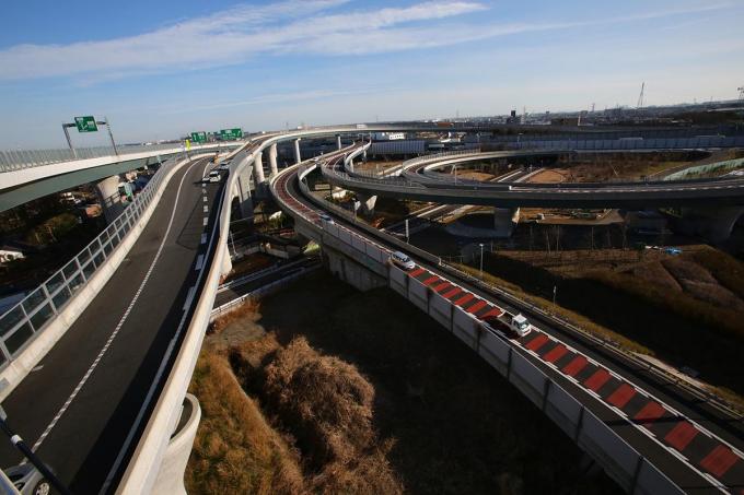 ３兆円の大プロジェクト！　高速道路リニューアルって一体何？　本当に必要？