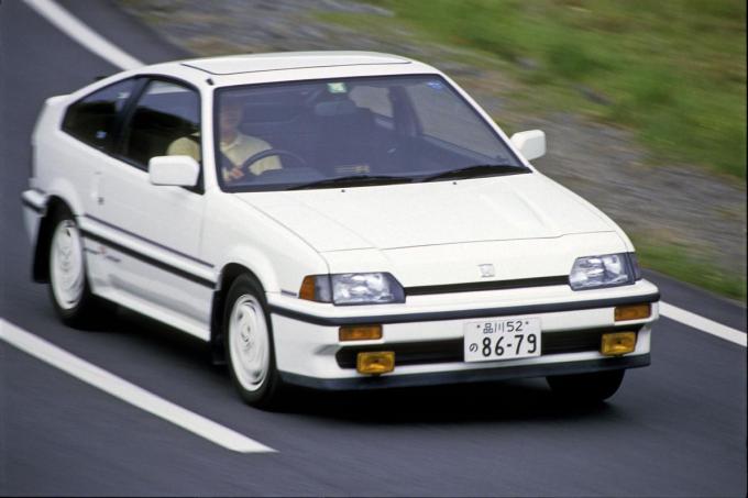 フォグランプからイエローが消えた 白 淡黄色なら違反じゃなく車検も通るのにナゼ 自動車情報 ニュース Web Cartop