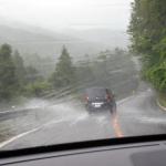 【画像】ゲリラ豪雨・雷・ヒョウ！　クルマの運転中に天気が急変したときの被害と対処法 〜 画像3