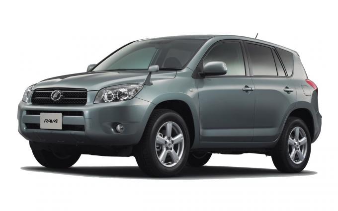 コンパクトsuvの火付け役 トヨタrav4の歴代モデルを振り返る 自動車情報 ニュース Web Cartop 2ページ目 コンパクトsuvの火付け役 トヨタrav4の歴代モデルを振り返る 自動車情報 ニュース Web Cartop 2ページ目