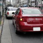 道路脇に停車中の左ウインカーは違反 クルマのウインカーの正しい使い方とは 自動車情報 ニュース Web Cartop 道路脇に停車中の左ウインカーは違反 クルマのウインカーの正しい使い方とは 自動車情報 ニュース Web Cartop