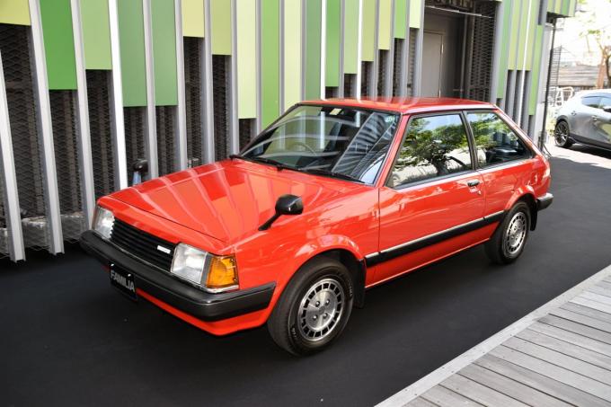 販売台数は100万台オーバーの怪物コンパクト Mazda3の先祖５代目ファミリアの衝撃 自動車情報 ニュース Web Cartop 2ページ目