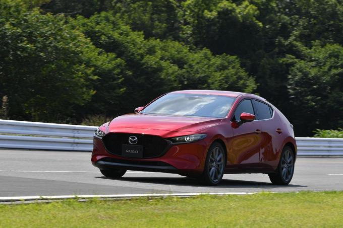 試乗 運転のしやすさを徹底追求 運動性能を磨き上げた新型mazda3の走りに脱帽 自動車情報 ニュース Web Cartop 2ページ目 試乗 運転のしやすさを徹底追求 運動性能を磨き上げた新型mazda3の走りに脱帽 自動車情報 ニュース Web Cartop 2ページ目
