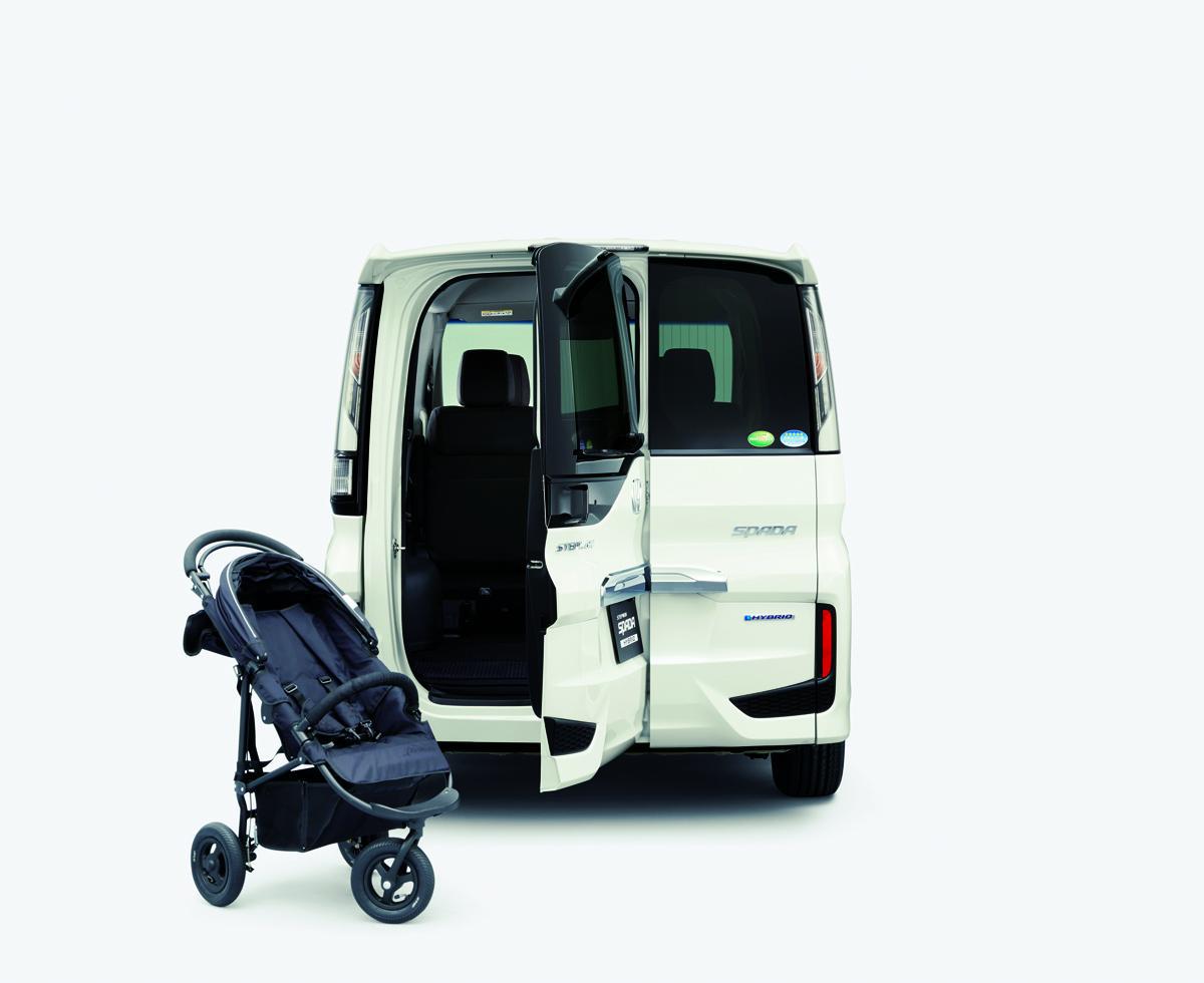 ステップワゴンが苦戦する理由 各グレードの価格差とは 自動車情報 ニュース Web Cartop 2ページ目