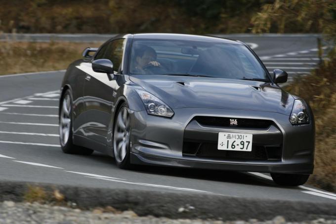 これでホントに公道走る気 レーシングドライバーでも躊躇するスパルタンすぎるクルマ３選 自動車情報 ニュース Web Cartop