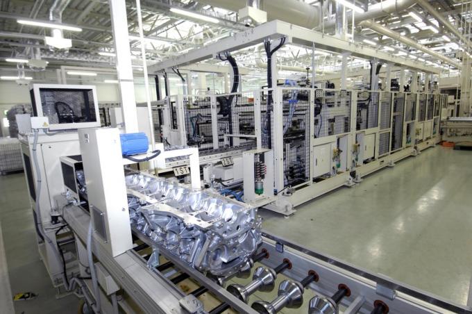 どんなに技術が発展しても無理 自動車製造工場が完全自動化できないワケ 自動車情報 ニュース Web Cartop