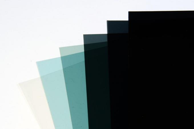 ガラス自体のuvカット機能は経年劣化する 夏を快適にするクルマのウインドウフィルムの貼り方選び方 自動車情報 ニュース Web Cartop 2ページ目