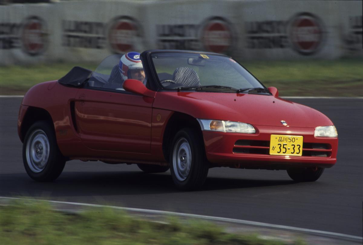 軽自動車に白い記念ナンバーが装着可能に それならなぜ基本のナンバーを黄色くする必要があるのか 自動車情報 ニュース Web Cartop 2ページ目 軽自動車に白い記念ナンバーが装着可能に それならなぜ基本のナンバーを黄色くする必要があるのか 自動車情報 ニュース Web Cartop 2ページ目