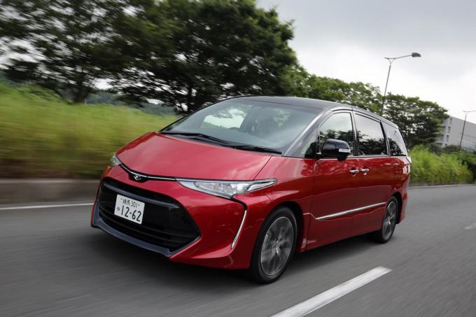 10年以上改良なしの放置プレー車も 4年ごとが定番だったフルモデルチェンジのサイクルが伸びているワケ 自動車情報 ニュース Web Cartop 10年以上改良なしの放置プレー車も 4年ごとが定番だったフルモデルチェンジのサイクルが伸びているワケ 自動車情報 ニュース Web Cartop