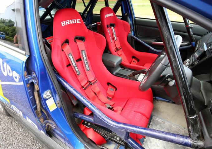 画像ギャラリー 国沢光宏がwrcに挑戦 新人編集部員がド緊張のラリーカー初試乗 衝撃の乗り味とは 画像12 自動車情報 ニュース Web Cartop