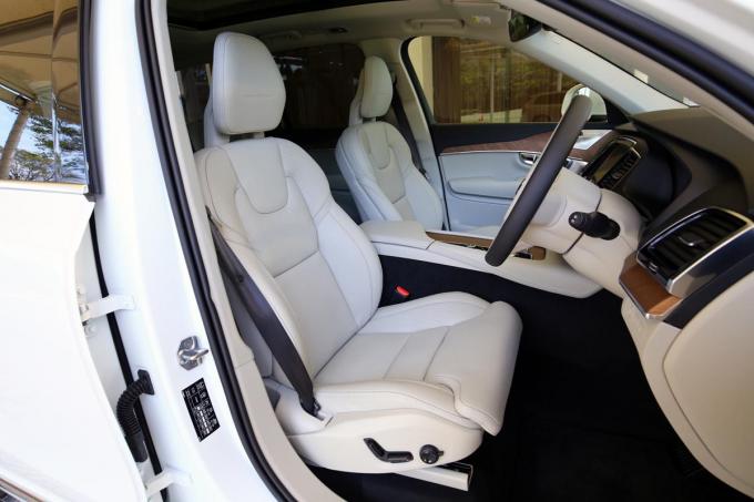 画像ギャラリー アリとナシじゃ快適さは雲泥の差 夏のドライブが圧倒的にラクになるクルマの最新装備6選 画像3 自動車情報 ニュース Web Cartop