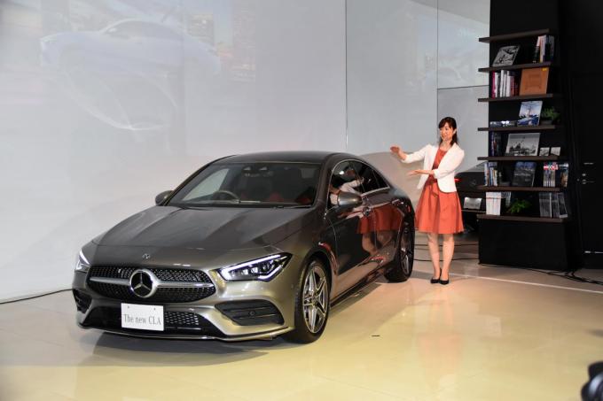 メルセデス ベンツが新型cla Amg A 35を発表 美しさ と 走り に注目 自動車情報 ニュース Web Cartop メルセデス ベンツが新型cla Amg A 35を発表 美しさ と 走り に注目 自動車情報 ニュース Web Cartop