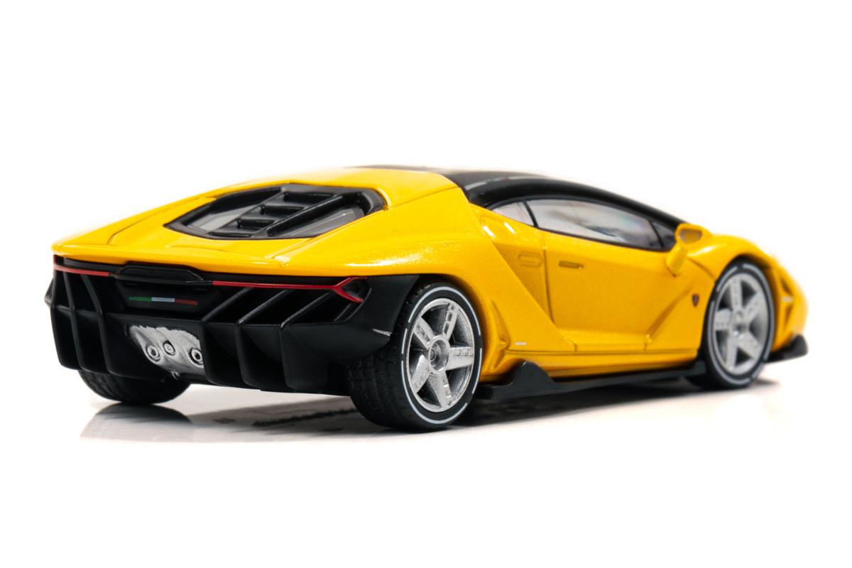 3000円で激レアスーパーカーのオーナーに ランボルギーニの1 64スケールミニカーが登場 自動車情報 ニュース Web Cartop 3000円で激レアスーパーカーのオーナーに ランボルギーニの1 64スケールミニカーが登場 自動車情報 ニュース Web Cartop
