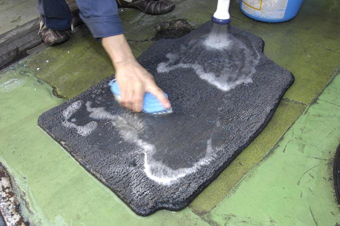 昔はいい匂いだったのに いつしか愛車の車内に漂うようになったカビ臭さの原因として疑うべき点５つ 自動車情報 ニュース Web Cartop