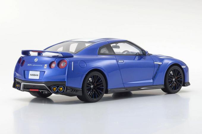 完売必至！ 京商「SAMURAI」の最新作は1/18スケール日産GT-Rの50周年 