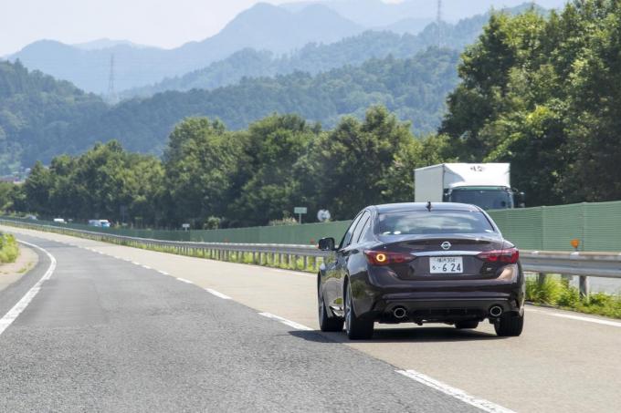 自動運転化は運転下手の救世主じゃない レーシングドライバーが 手放し運転 を経験して感じた恐れとは 自動車情報 ニュース Web Cartop