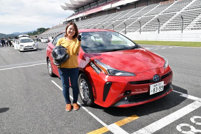 速さと燃費で勝負するエコカーカップ! 富士スピードウェイ初体験の女性新人編集部員がいきなり挑戦