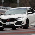 単なるカッコつけ 市販車が標準装着するリヤウイングは公道しか走らなくても意味はあるのか 自動車情報 ニュース Web Cartop 単なるカッコつけ 市販車が標準装着するリヤウイングは公道しか走らなくても意味はあるのか 自動車情報 ニュース Web Cartop