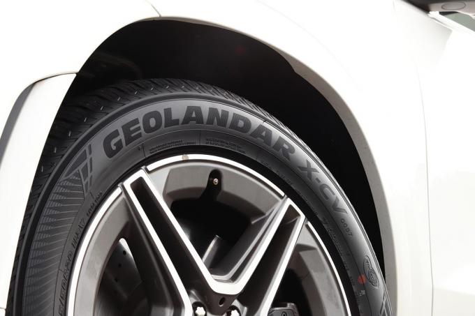 ここまで上質になるか プレミアムsuvの走りを変えるヨコハマgeolandar X Cvの衝撃 自動車情報 ニュース Web Cartop ここまで上質になるか プレミアムsuvの走りを変えるヨコハマgeolandar X Cvの衝撃 自動車情報 ニュース Web Cartop