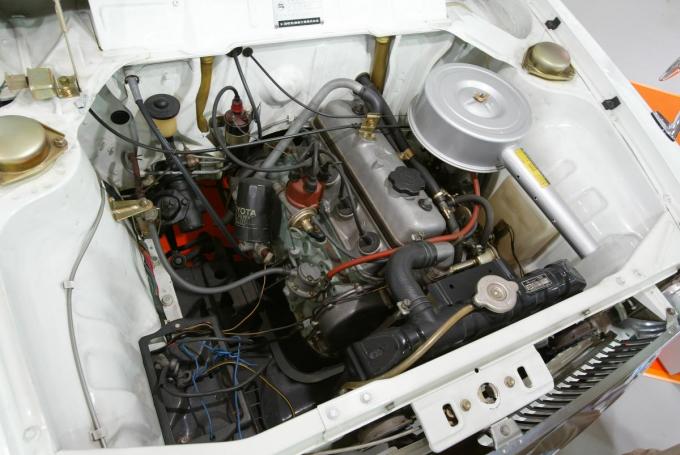 トヨタといえば６気筒 ばかりじゃない 陰に隠れたトヨタの直４エンジンの 名機 ４選 自動車情報 ニュース Web Cartop