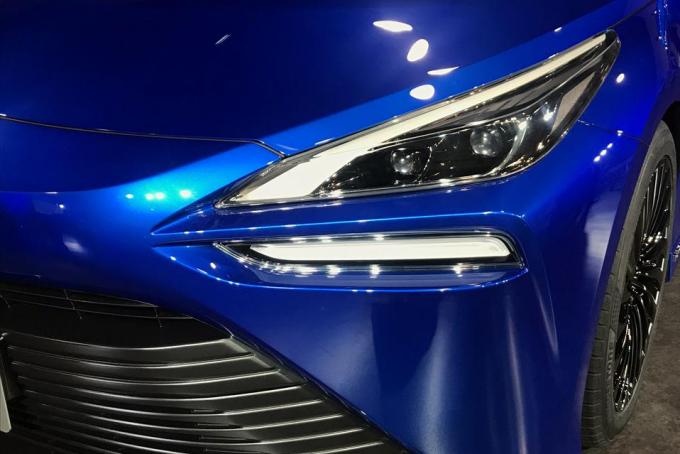 トヨタが次期型の開発最終段階「MIRAI Concept」を公開! 5人乗りを実現【東京モーターショー2019】