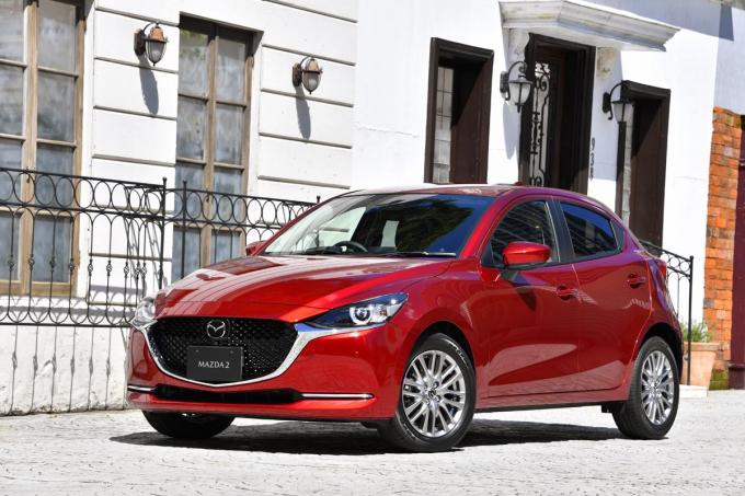 画像ギャラリー 軽は安い は本当 同じ車両価格の軽自動車とコンパクトカーの維持費の差とは 画像5 自動車情報 ニュース Web Cartop