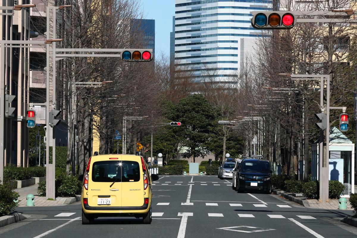 オートマ車での信号待ちはどのレンジに入れて待つのが正解か 〜 画像2